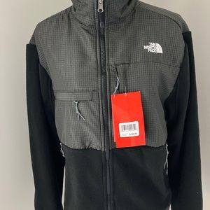 Men’s North Face L Jacket NWT